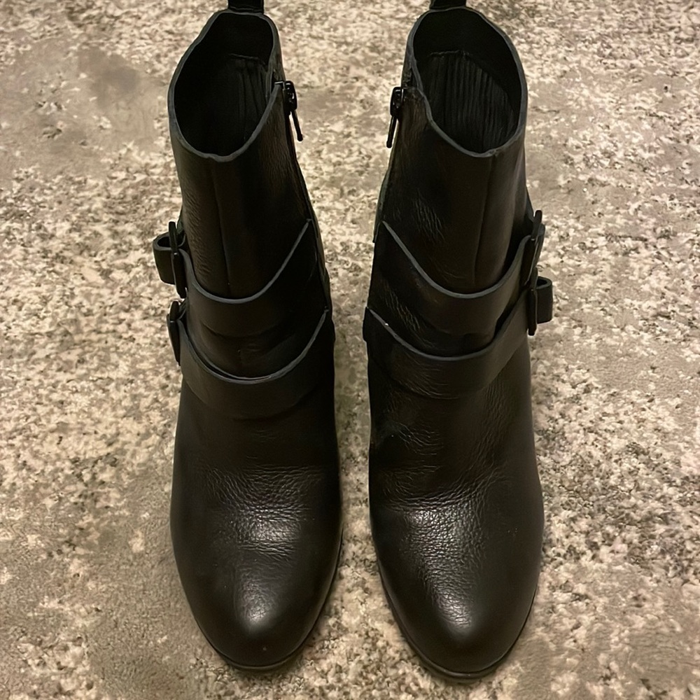 Womens wedge booties